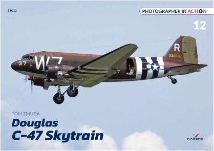 33012 - Douglas C-47 Skytrain